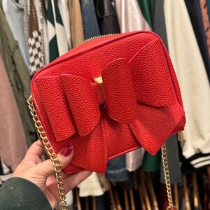 Chic Red Bow Crossbody Bag